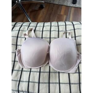Torrid Curve Blush Bra size 42DD
